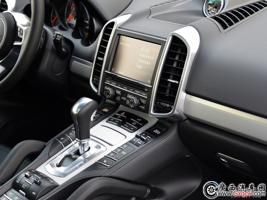 Macan ̩T700o(w)b(sh)܇(ch)ՙع