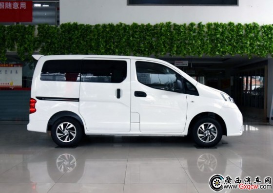 鄭州日產(chǎn) 日產(chǎn)NV200 2016款 1.6L CVT尊享型